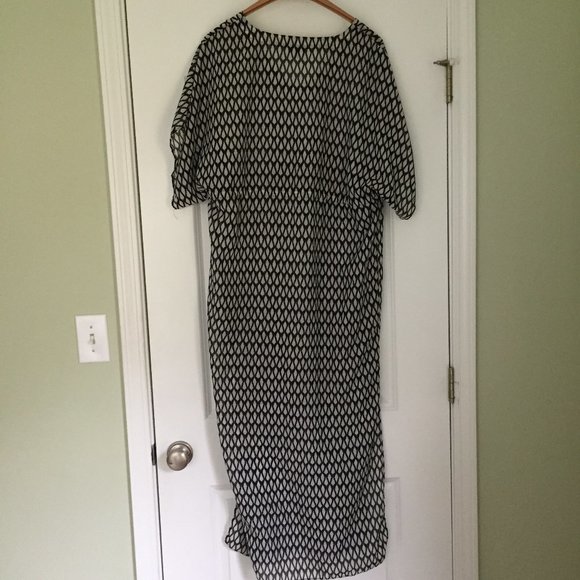 Maxi Beach Coverup - Picture 3 of 6